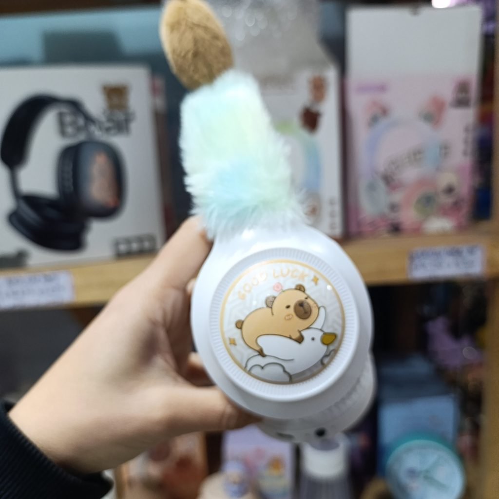 Auricular La Bubu Y Capy Peluche