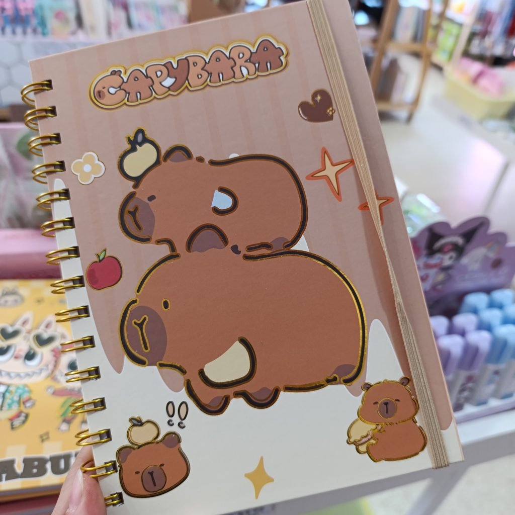 Cuaderno Capybara A5 Tapa Dura Brillo