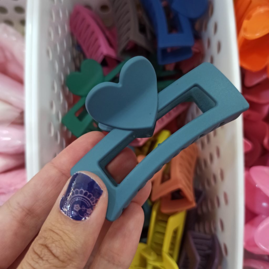 Broche Pelo Cuadrado Corazon