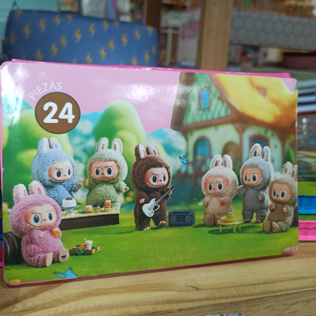 Mini Valija De Arte Labubu