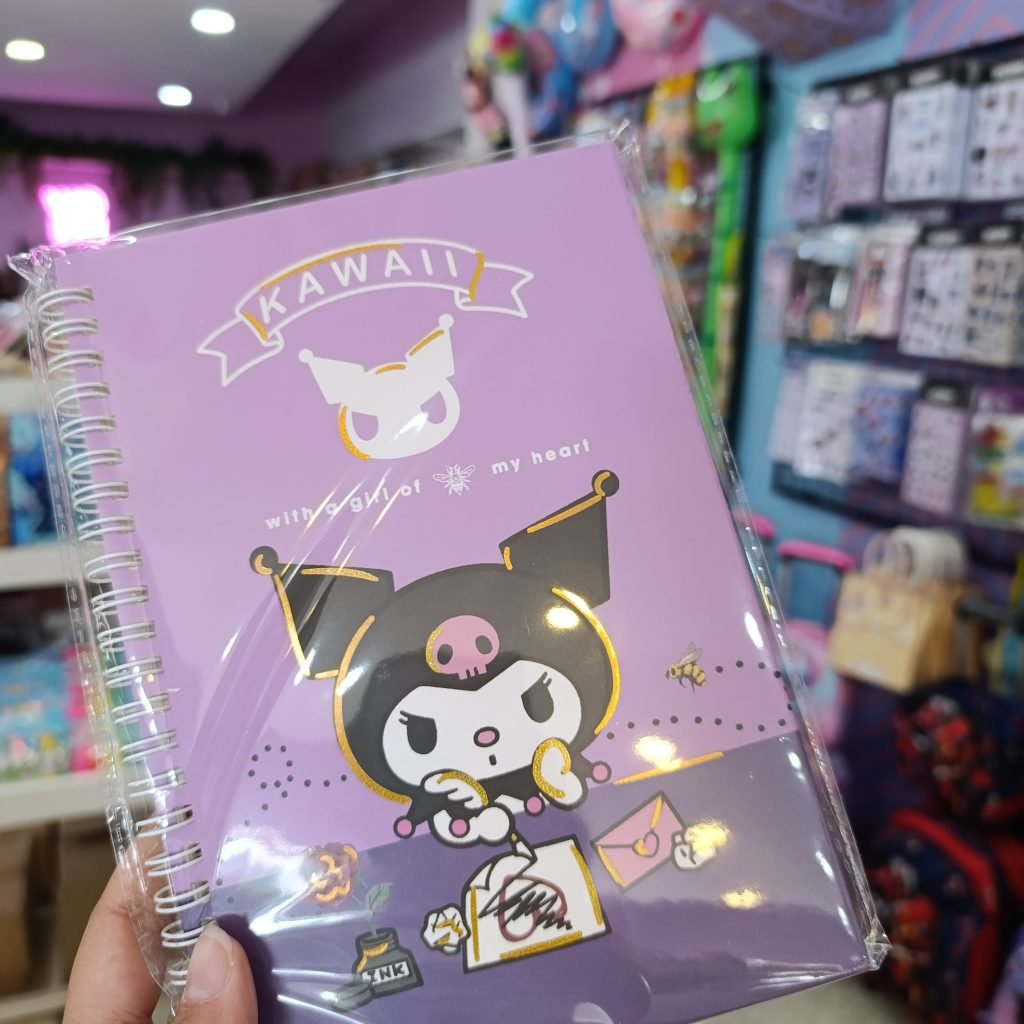 Cuaderno A5 Kuromi Dorado