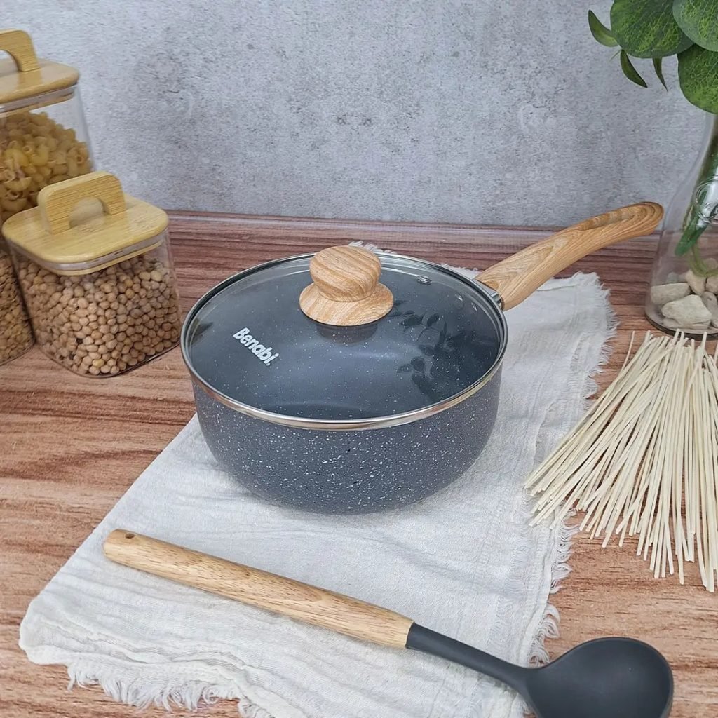 Cacerola con mango 20cm gris